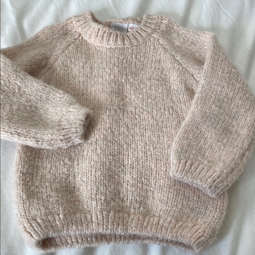 Zara girls light pink Sweater